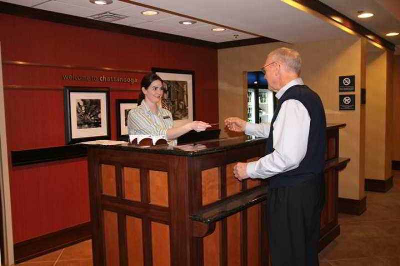 Hampton Inn Chattanooga-North Interior photo